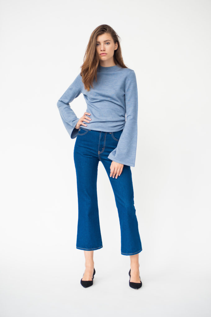 Błękitny sweter Joules