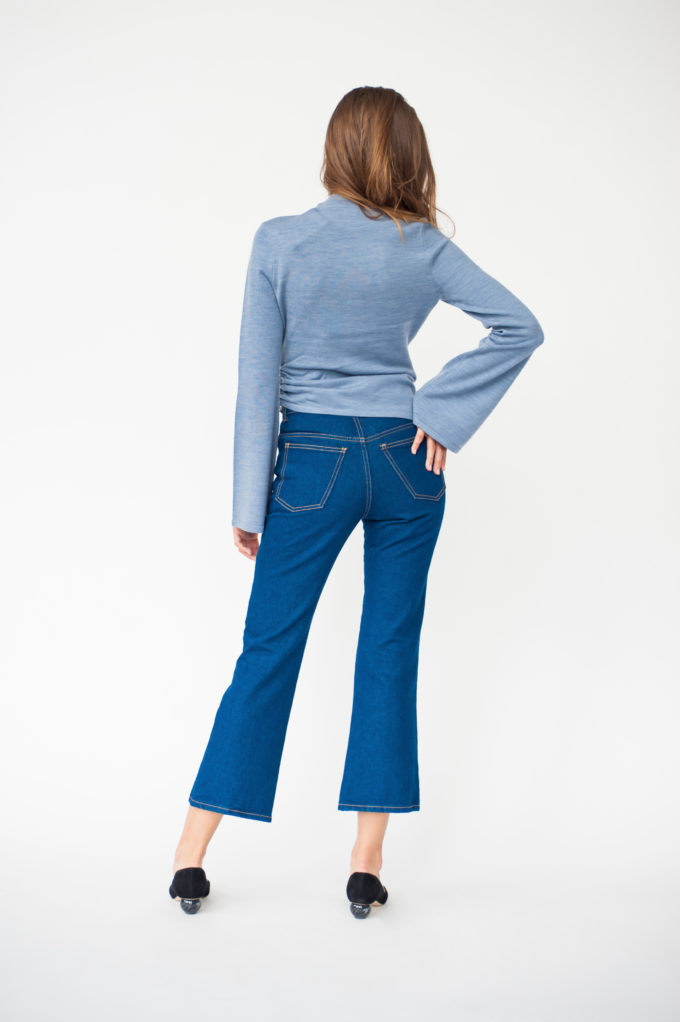 Błękitny sweter Joules