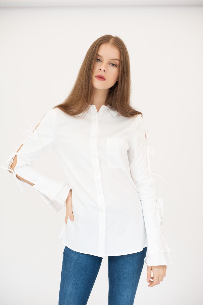 Shirt with lace up sleeves