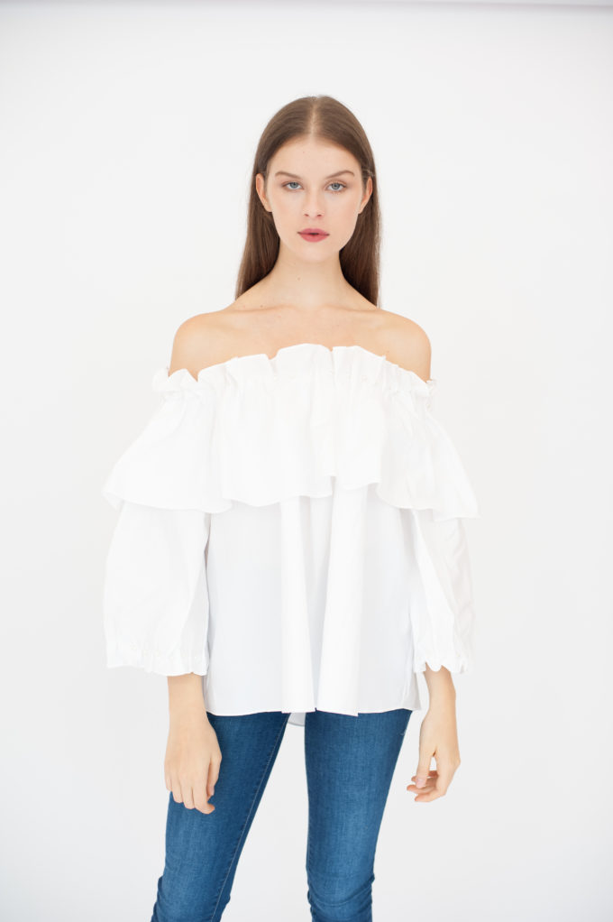 Off shoulder shirt