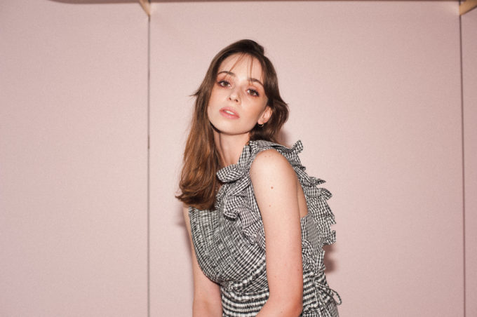 Marszczony top w kratkę