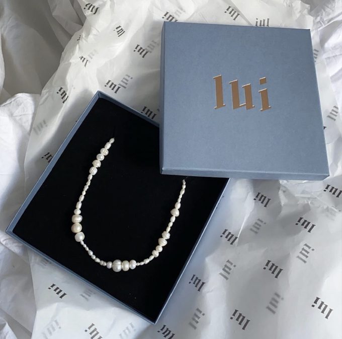 Lui Pearl Choker