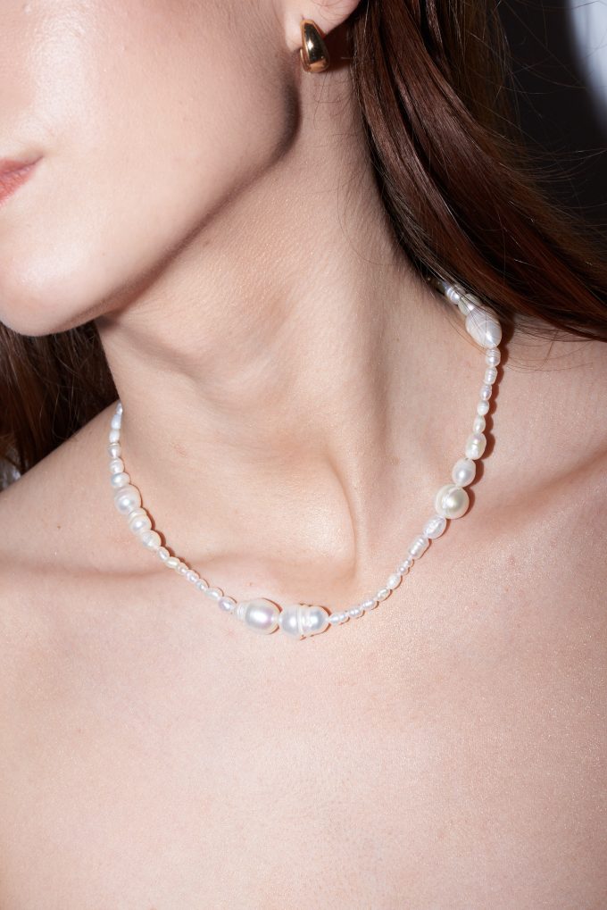 Lui Pearl Choker