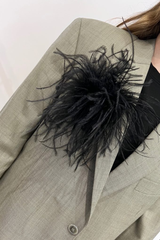 Black Feather Brooch