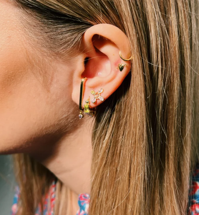 Single Violette Ring Earring