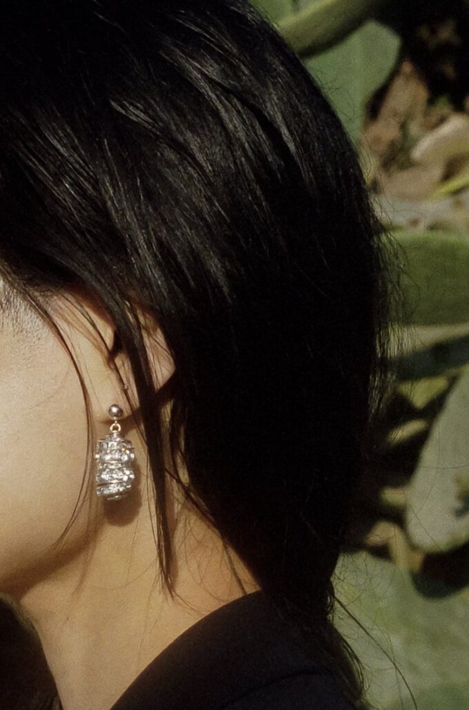 MINI DIAMOND TEARDROPS