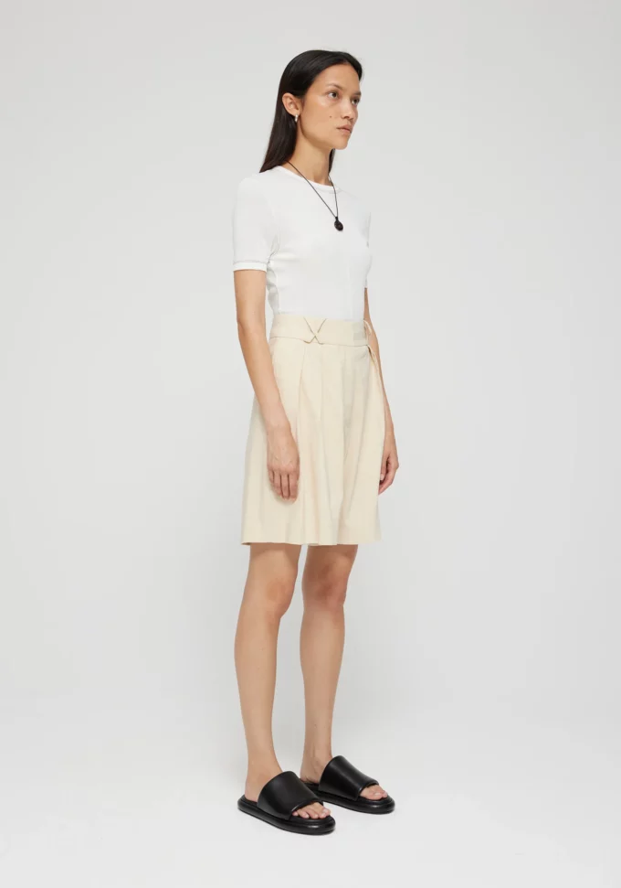 Tailored Shorts Cream