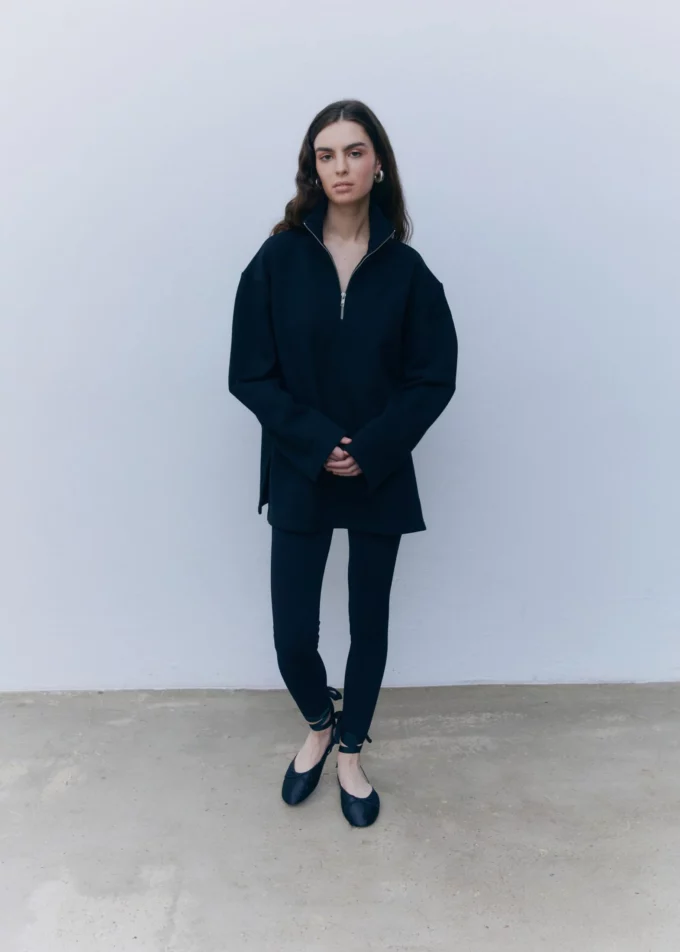 Ivonna Sweatshirt Black