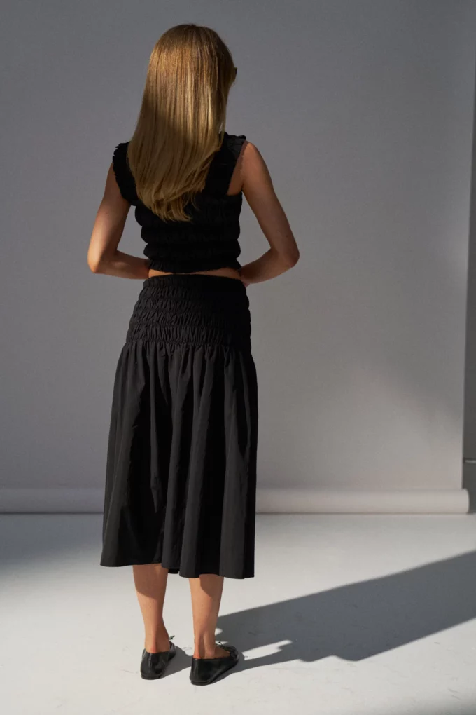 Gia Smocked Skirt Black