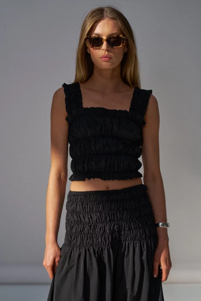 Gia Smocked Skirt Black