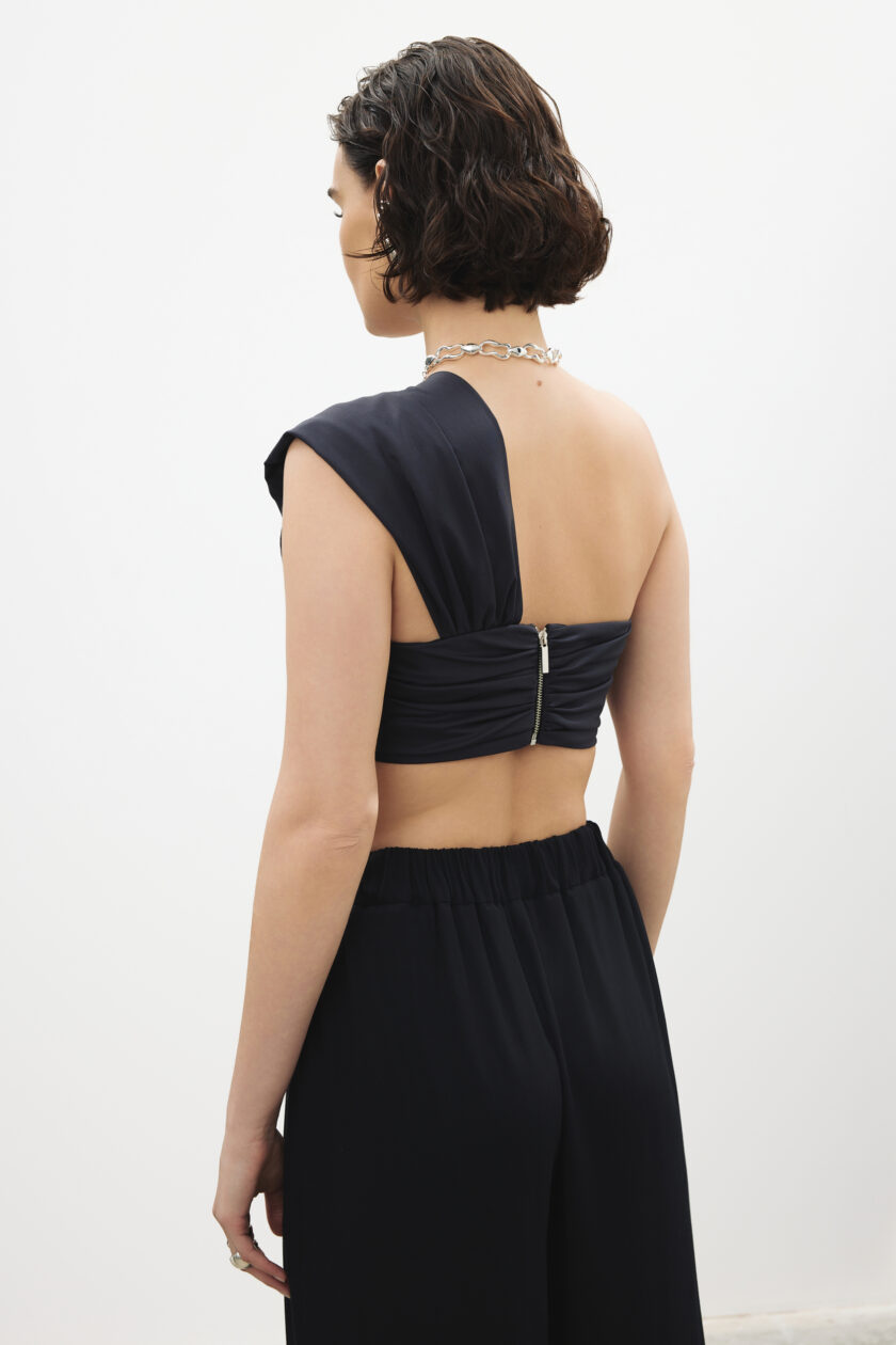 Top Gwen Black - obrazek 5