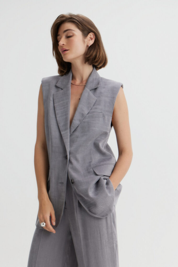 Falco Vest Pewter