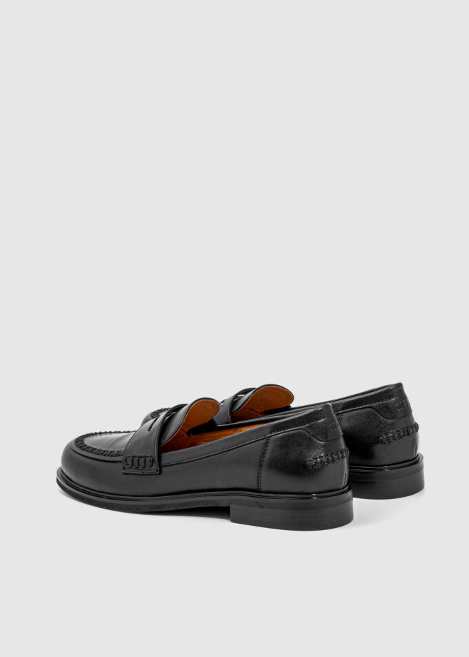 Loafers Black