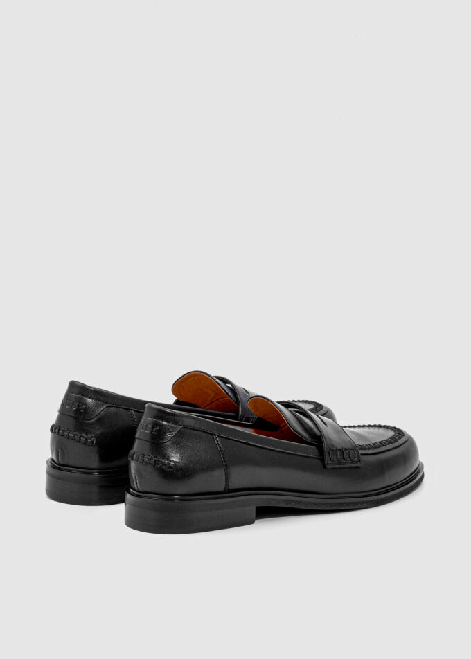 Loafers Black
