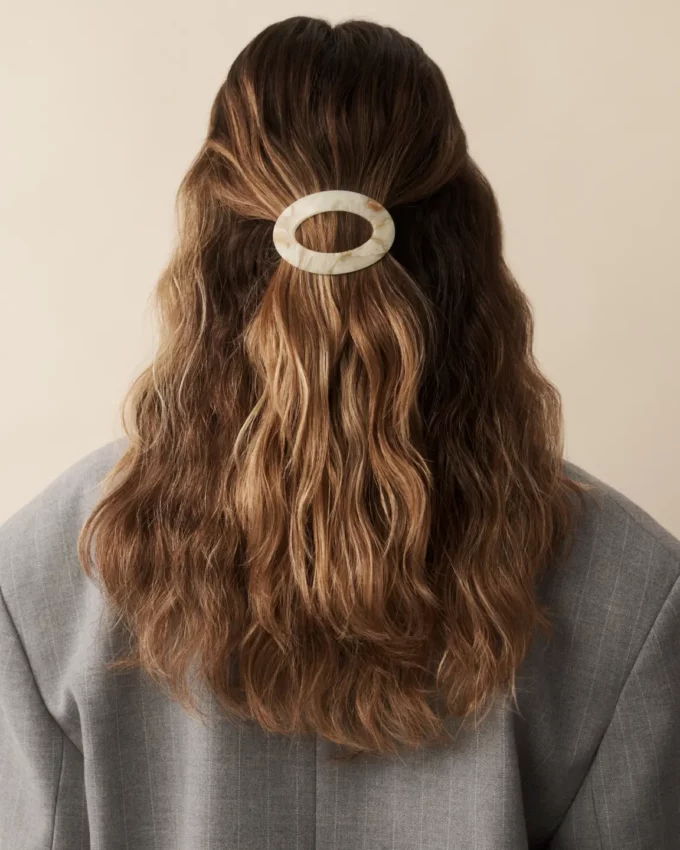 The Barette No1 Tide