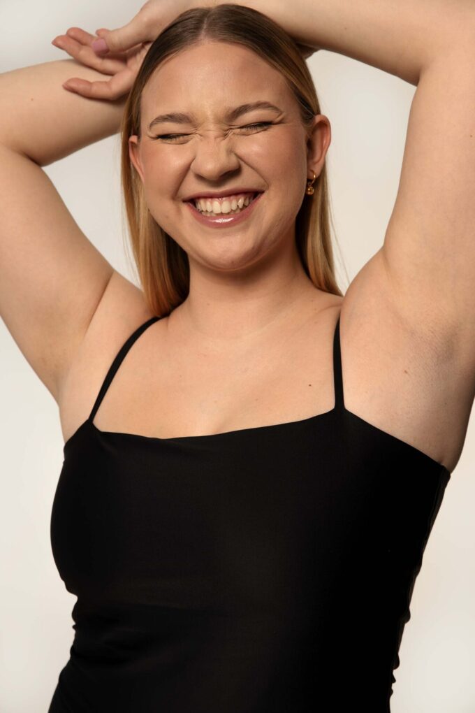 The Simple One Black