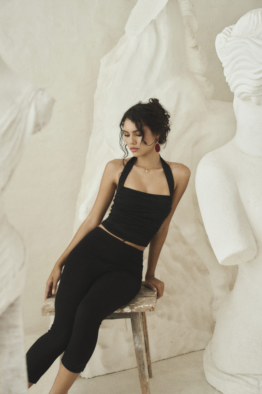 Olivia Top Noir - obrazek 3
