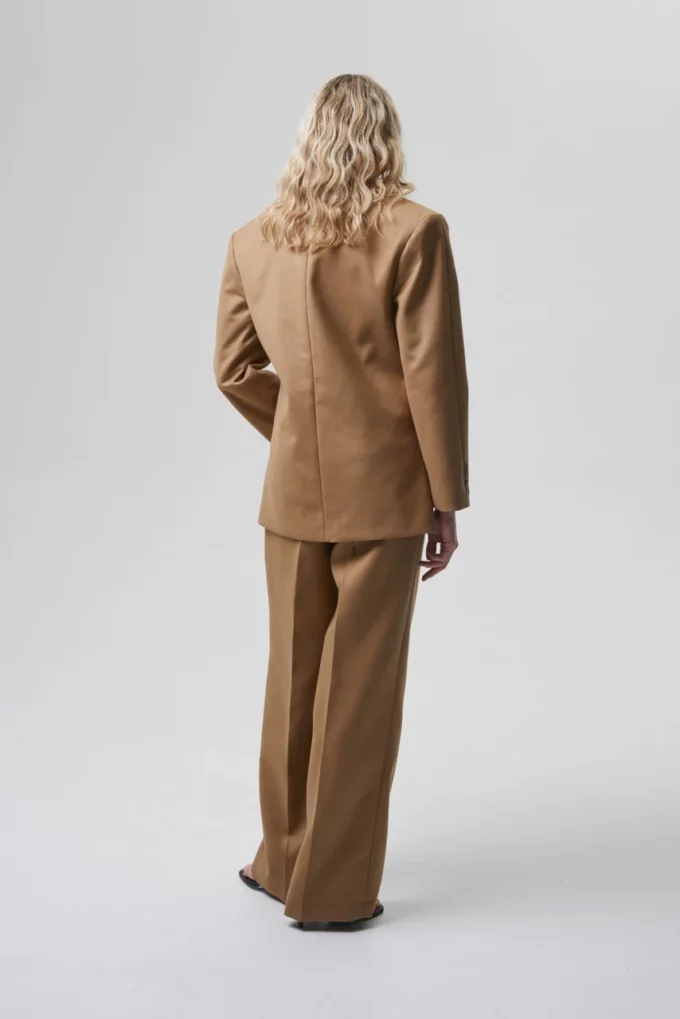 Espoire Blazer In Caramel