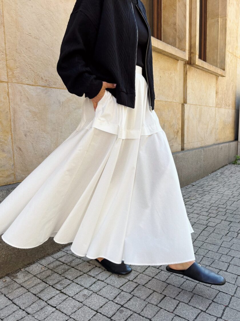 Tova Skirt Milky - Image 4