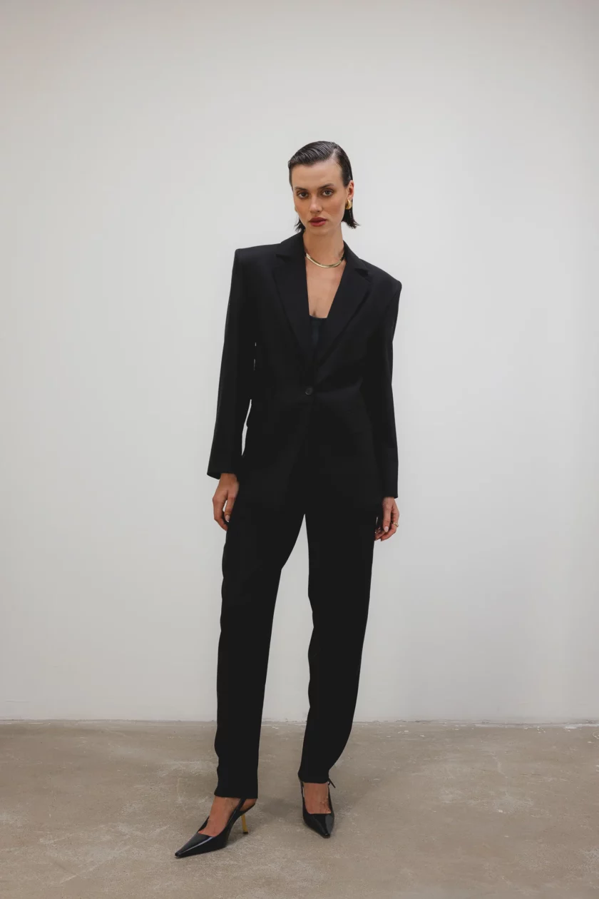 Blazer 01 Black - Image 4