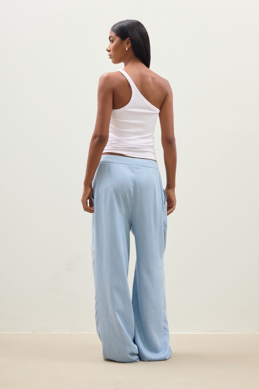 Top Asymetric Rib White - obrazek 2