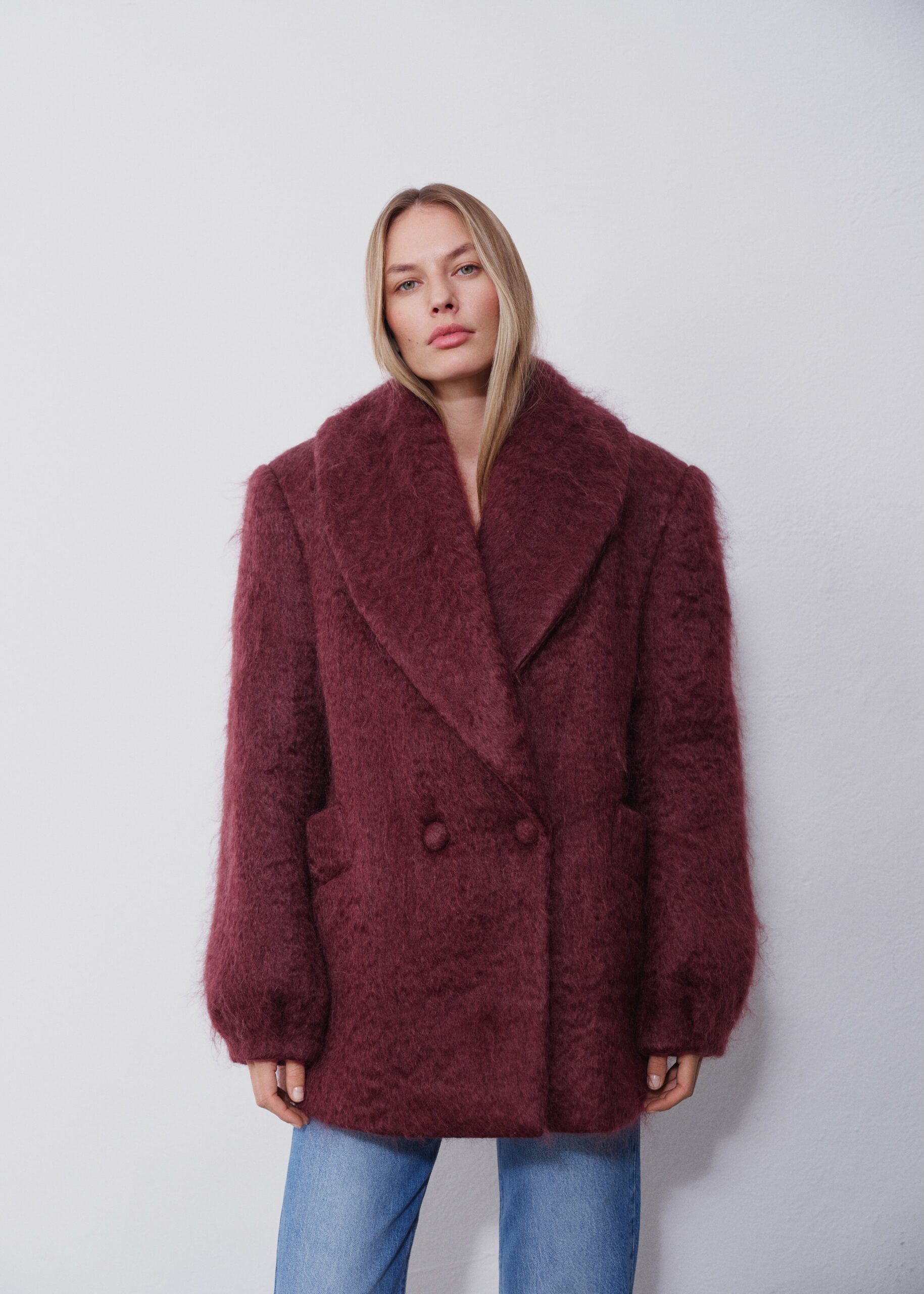 Lea Mohair Burgundy Coat - obrazek 2