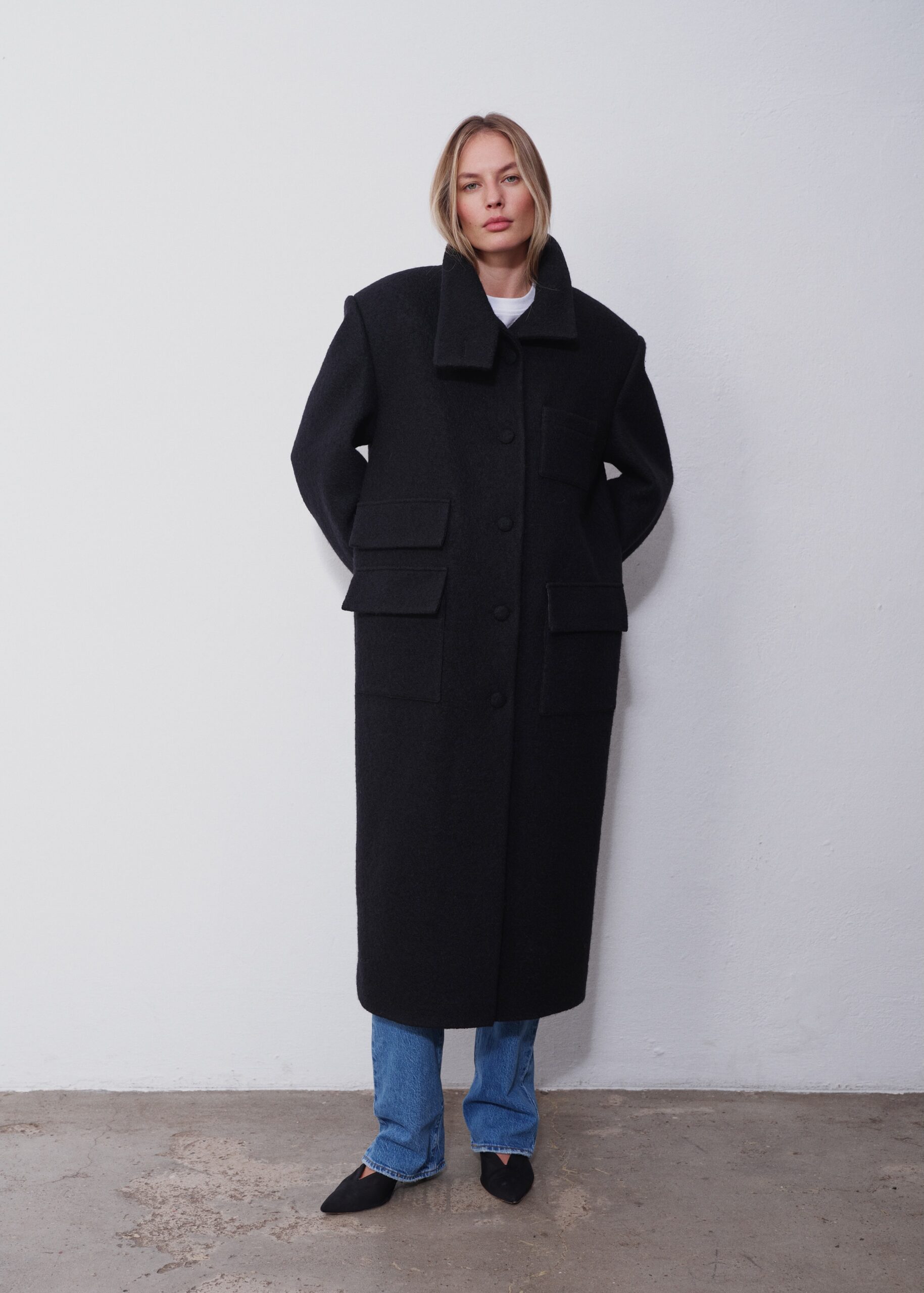 Tatum Black Wool Coat 2.0 - obrazek 3