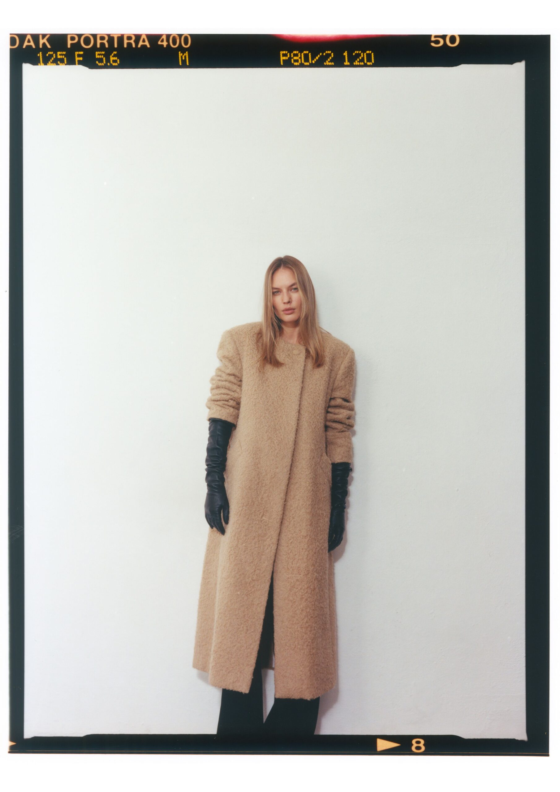 Arke Camel Fur Coat - obrazek 2