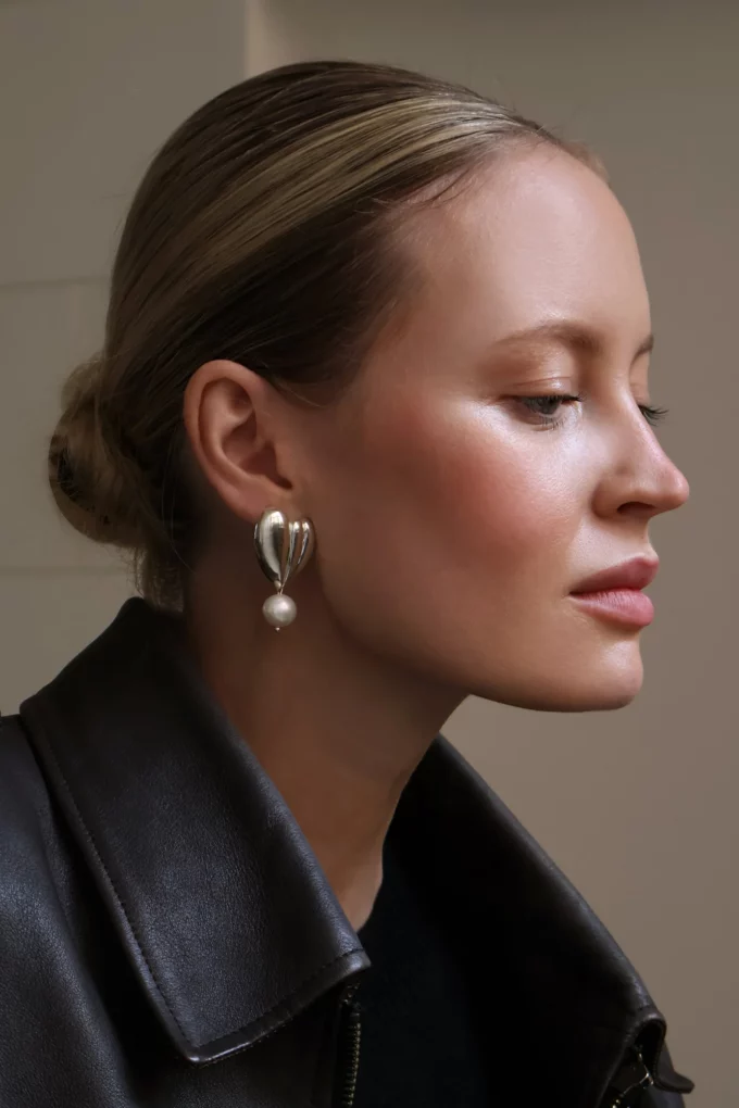 Amore Pearl Earrings