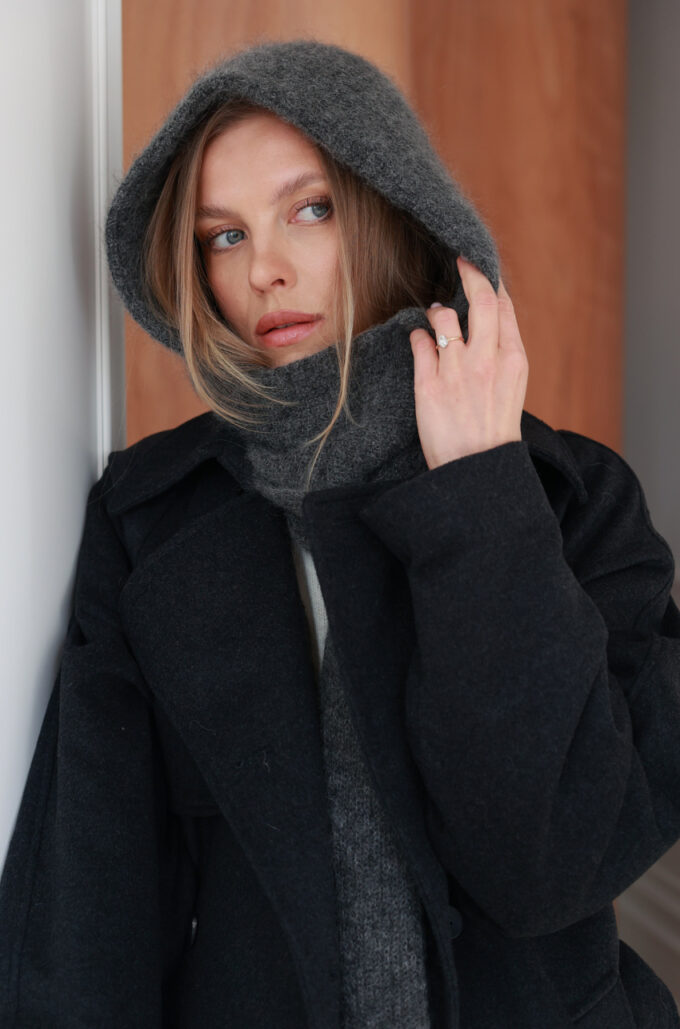 Kaptur z Szalikiem Szary