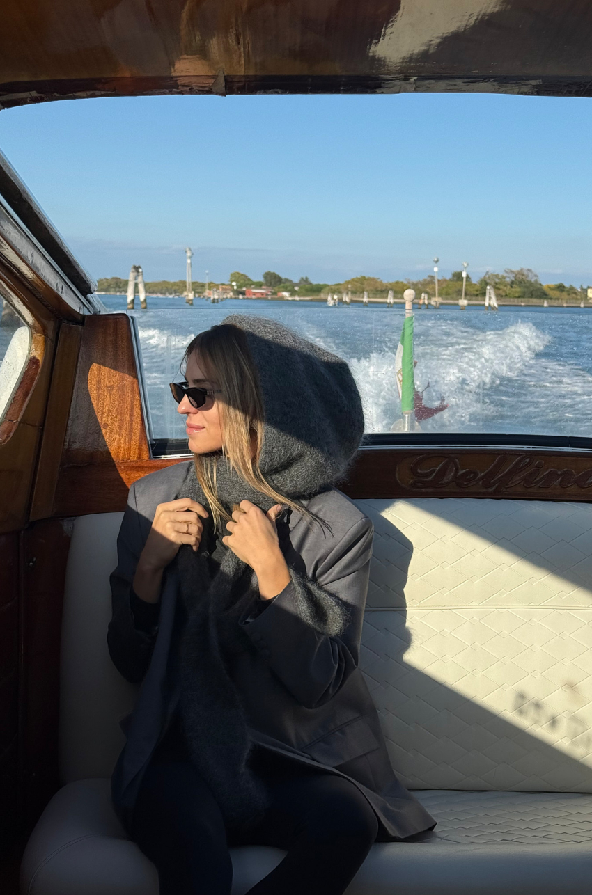 Kaptur z Szalikiem Szary - obrazek 4