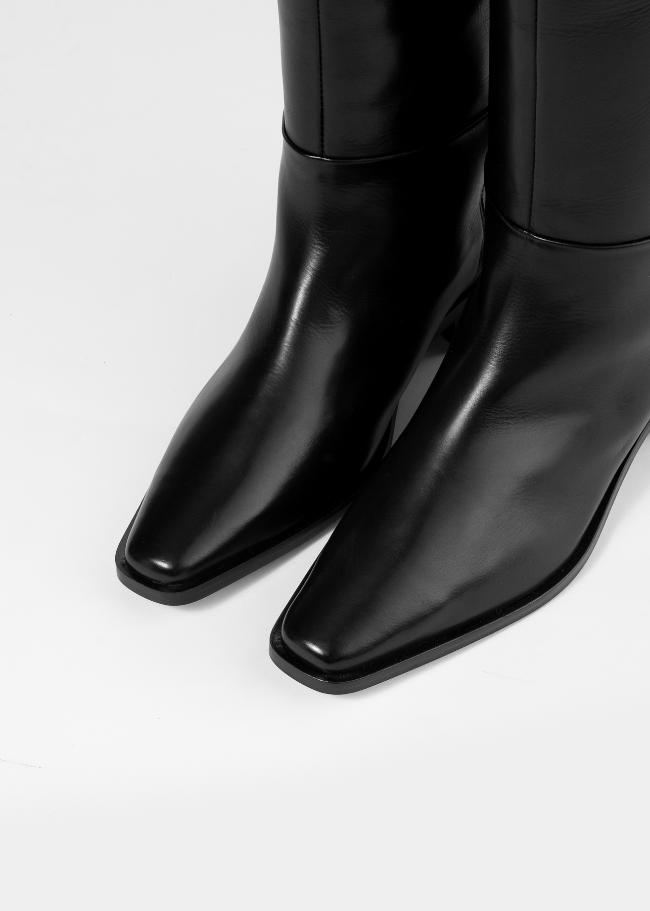 Pure Black Boots - obrazek 7